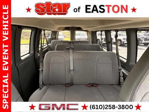 New 2025 GMC Savana 2500 LT w/ LT Preferred Equipment Group image 17