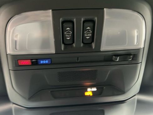 Used 2025 Subaru Crosstrek 2.5i Sport w/ Popular Package #3A image 27