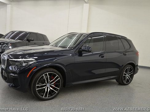 Used 2022 BMW X5 xDrive40i w/ M Sport Package image 3