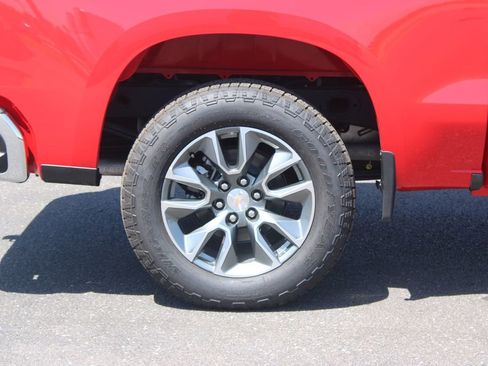 New 2026 Chevrolet Silverado 1500 LT w/ All Star Edition Plus AWD/4WD image 13