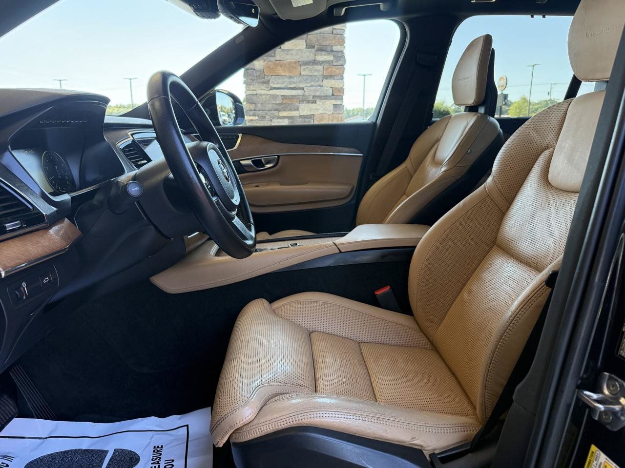 Used 2018 Volvo XC90 T6 Inscription w/ Convenience Package AWD/4WD image 8