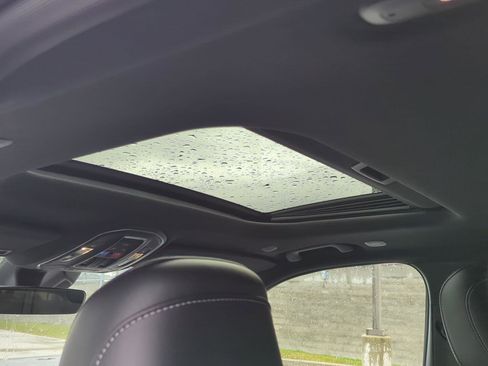 New 2026 Jeep Grand Cherokee Altitude AWD/4WD image 11