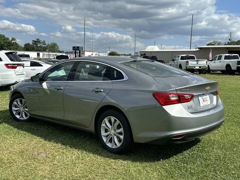 Used 2023 Chevrolet Malibu LT FWD image 12