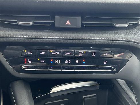 Used 2023 Buick Envision Essence w/ Sport Touring Package image 22