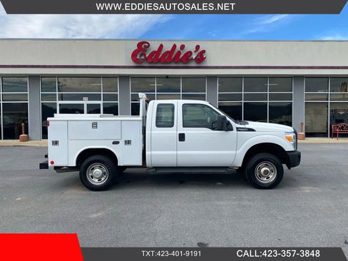 Used 2012 Ford F250 XL w/ Camper Pkg AWD/4WD image 1