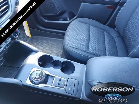 Used 2025 Ford Escape Active w/ Cold Weather Package image 21