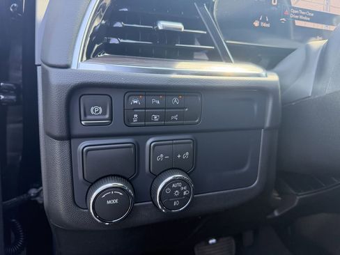 New 2026 Chevrolet Suburban LT w/ Comfort Package image 11