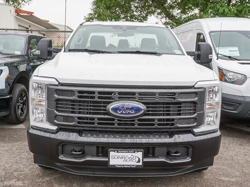 New 2025 Ford F350 XL image 2