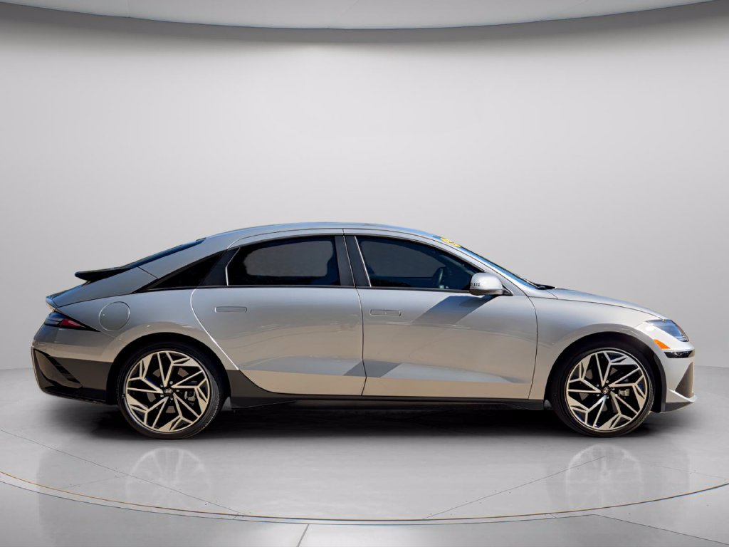 Used 2024 Hyundai Ioniq 6 SEL AWD/4WD image 8
