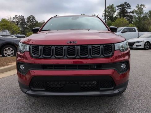 New 2026 Jeep Compass Latitude image 8