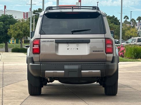 New 2027 Toyota Land Cruiser AWD/4WD image 5