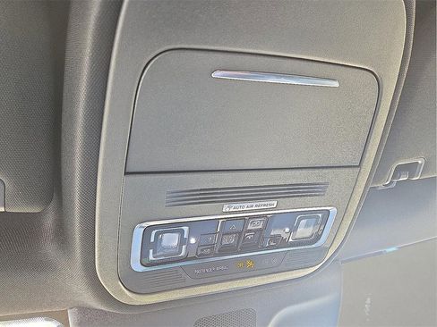 New 2025 Lincoln Navigator Reserve w/ Jet Appearance Package image 17