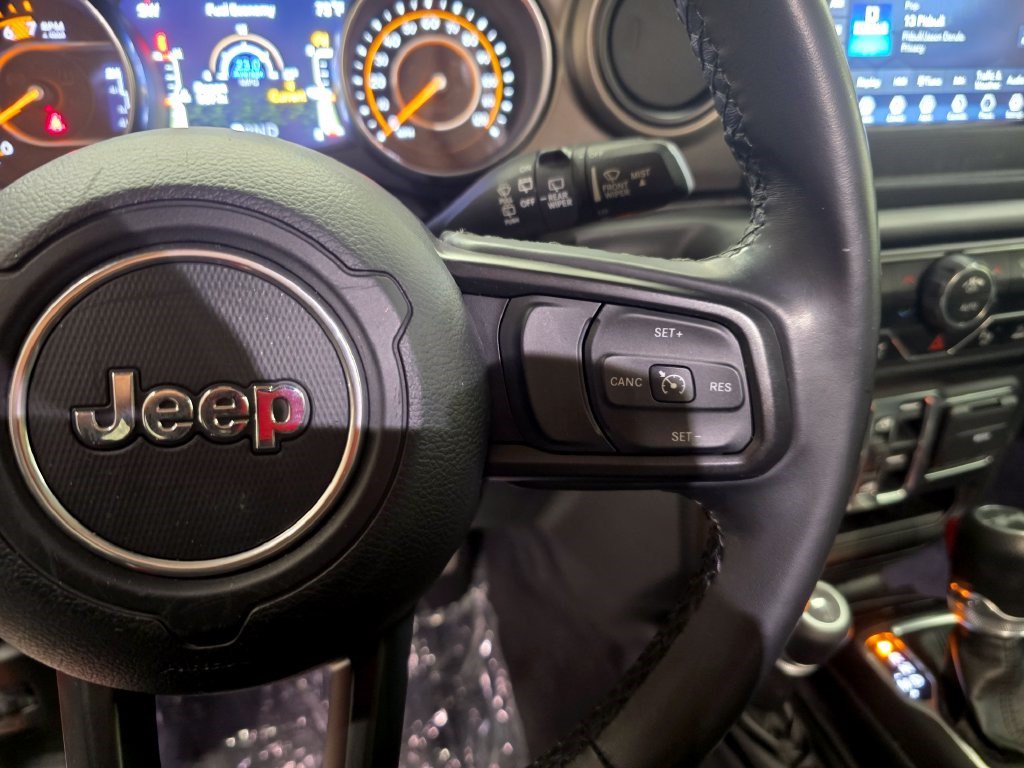 Used 2021 Jeep Wrangler Unlimited Sport AWD/4WD image 17