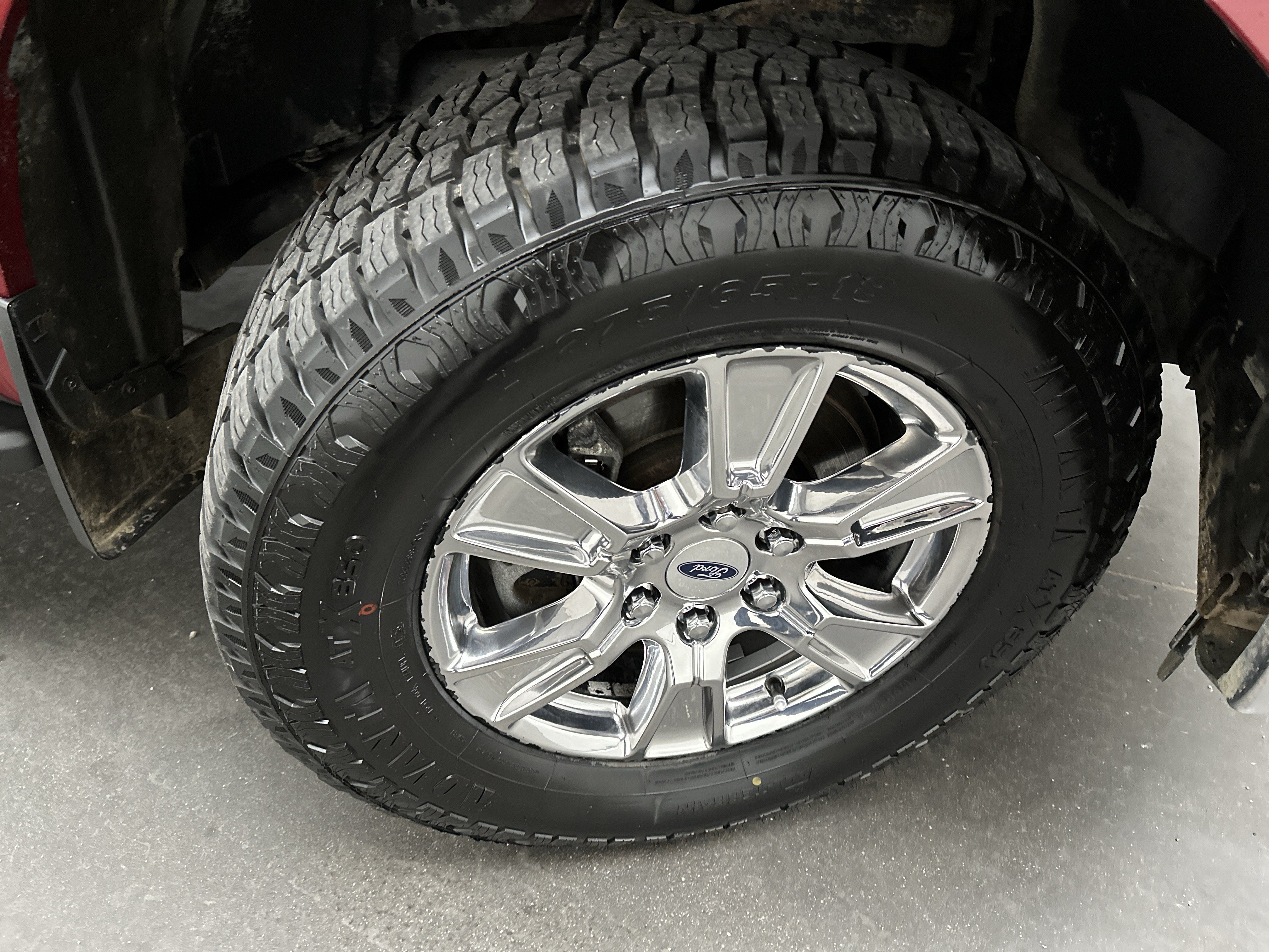 Used 2016 Ford F150 XLT w/ Equipment Group 301A Mid AWD/4WD image 9