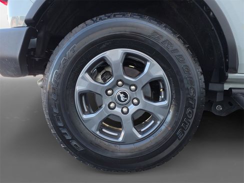 Used 2024 Ford Bronco Big Bend image 10