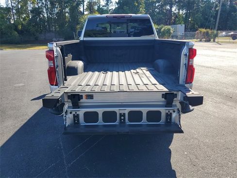 Certified 2023 Chevrolet Silverado 2500 LTZ w/ LTZ Premium Package image 8