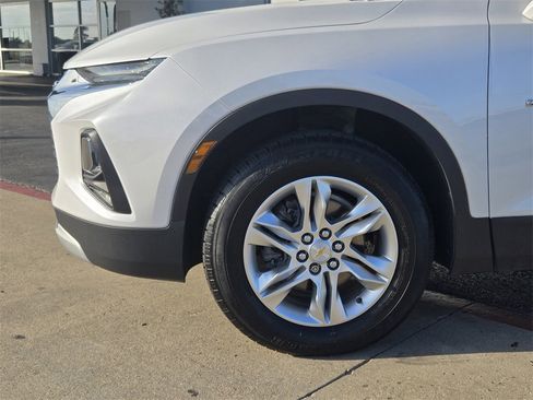 Used 2022 Chevrolet Blazer LT image 8