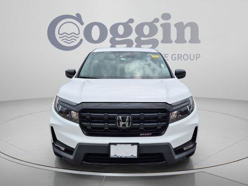 Certified 2024 Honda Ridgeline Sport image 9