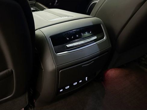 Used 2023 Cadillac Escalade ESV Sport Platinum w/ LPO, ONYX Package image 28