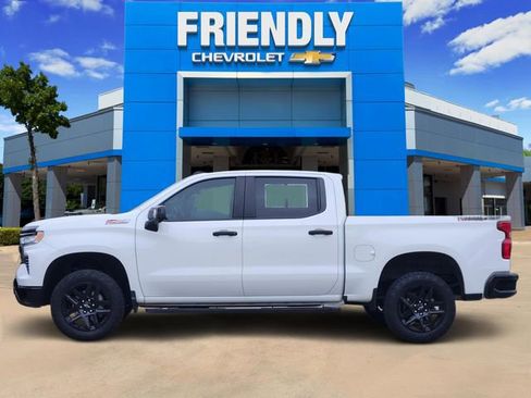 Used 2024 Chevrolet Silverado 1500 LT Trail Boss w/ LT Trail Boss Premium Package image 4