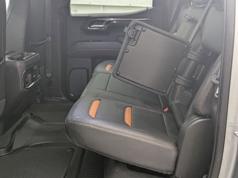 Used 2023 GMC Sierra 1500 AT4 w/ Technology Package image 19