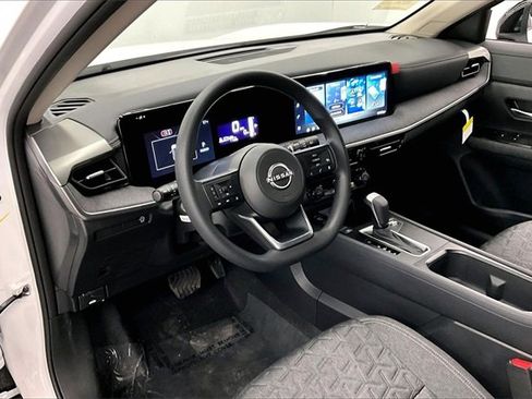 New 2026 Nissan Kicks SV image 6