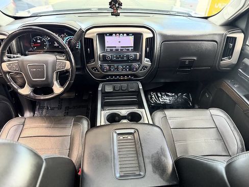 Used 2018 GMC Sierra 1500 Denali AWD/4WD image 5