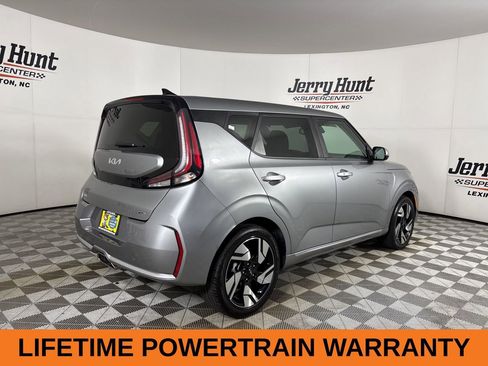 Used 2025 Kia Soul GT-Line w/ GT-Line Technology Package image 5
