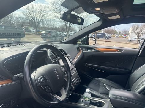 Used 2017 Lincoln MKC Select w/ Select Plus Package image 15