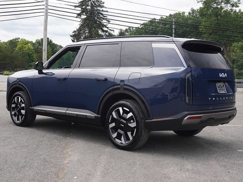Used 2027 Kia Telluride S w/ Towing Package AWD/4WD image 10