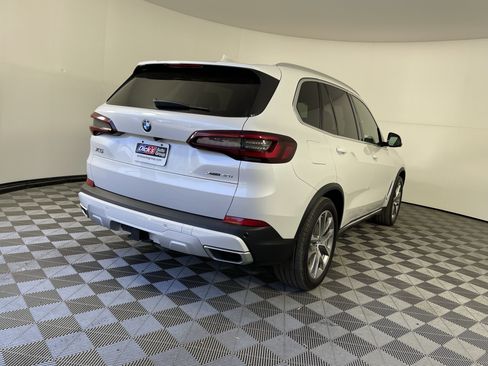 Used 2022 BMW X5 xDrive40i AWD/4WD image 5
