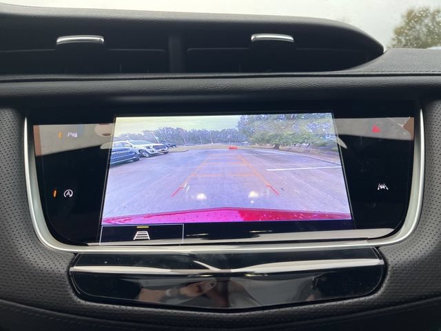 New 2025 Cadillac XT6 Luxury FWD image 25