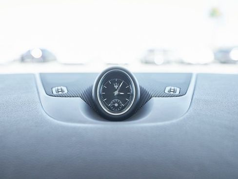 Used 2022 Maserati Levante GT image 53