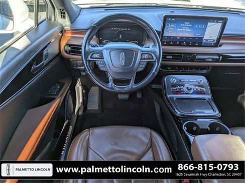 Used 2022 Lincoln Nautilus Reserve image 15