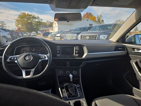 Used 2020 Volkswagen Jetta S w/ Driver Assistance Package image 10