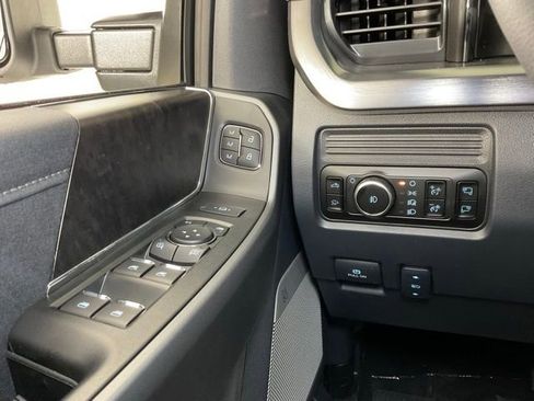 New 2025 Ford F350 Lariat w/ Lariat Ultimate Package image 20