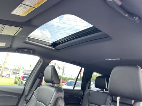 Used 2023 Honda Passport EX-L image 23