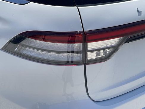 New 2026 Lincoln Aviator Reserve AWD/4WD image 10