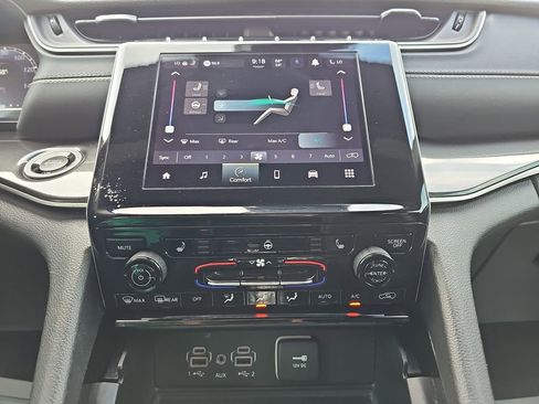 Used 2023 Jeep Grand Cherokee Altitude image 27