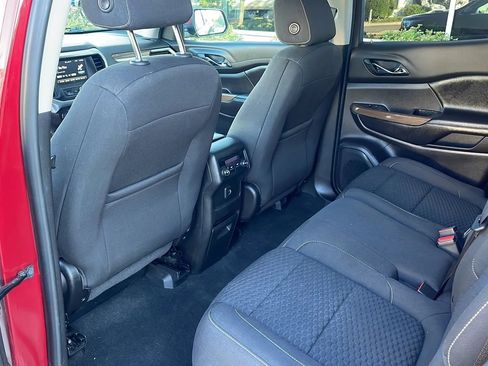 Used 2019 GMC Acadia SLE FWD image 11
