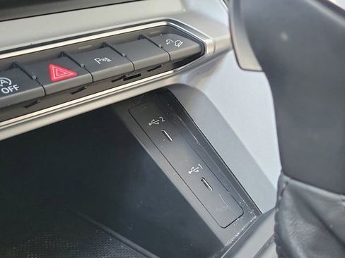 Used 2022 Audi Q3 2.0T Premium image 22