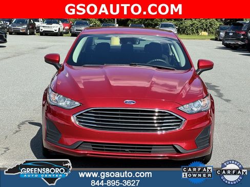 Used 2020 Ford Fusion SE image 11