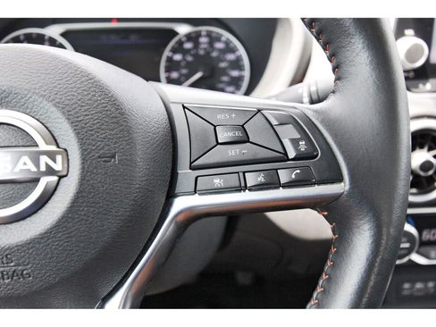 Used 2024 Nissan Sentra SR w/ SR Premium Package image 20