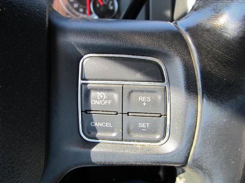 Used 2018 RAM 5500 SLT w/ Quick Order Package 29G SLT image 41