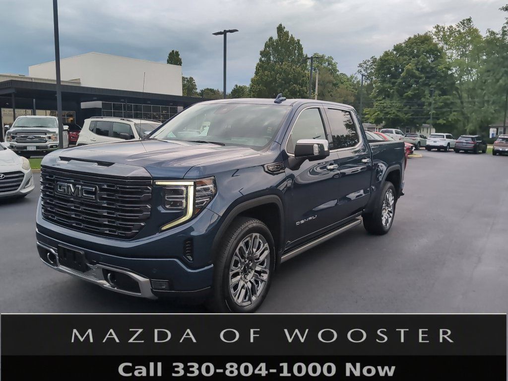 Used 2023 GMC Sierra 1500 Denali Ultimate AWD/4WD image 1