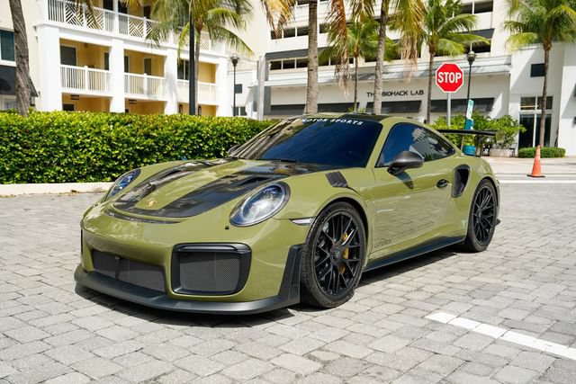 Used 2018 Porsche 911 GT2 RS RWD image 9