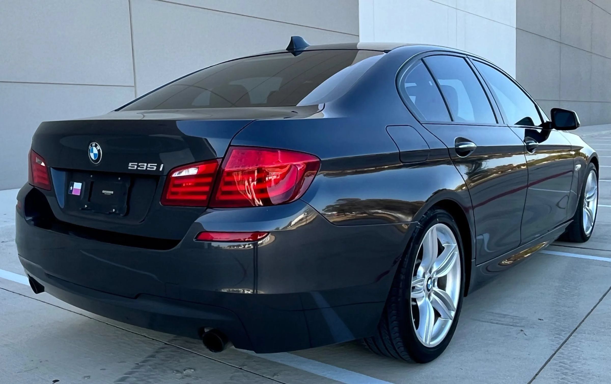 Used 2013 BMW 535i Sedan RWD image 7