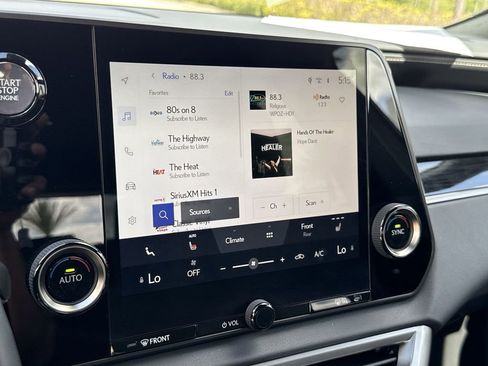 Used 2025 Lexus RX 350 FWD w/ Technology Package image 23