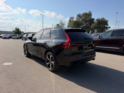 Certified 2024 Volvo XC60 B5 Ultimate w/ Protection Package Premier AWD/4WD image 4