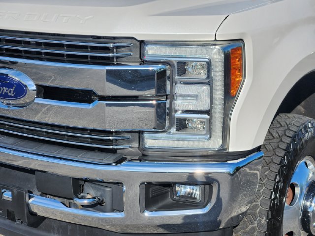 Used 2019 Ford F350 Lariat w/ Lariat Ultimate Package AWD/4WD image 7